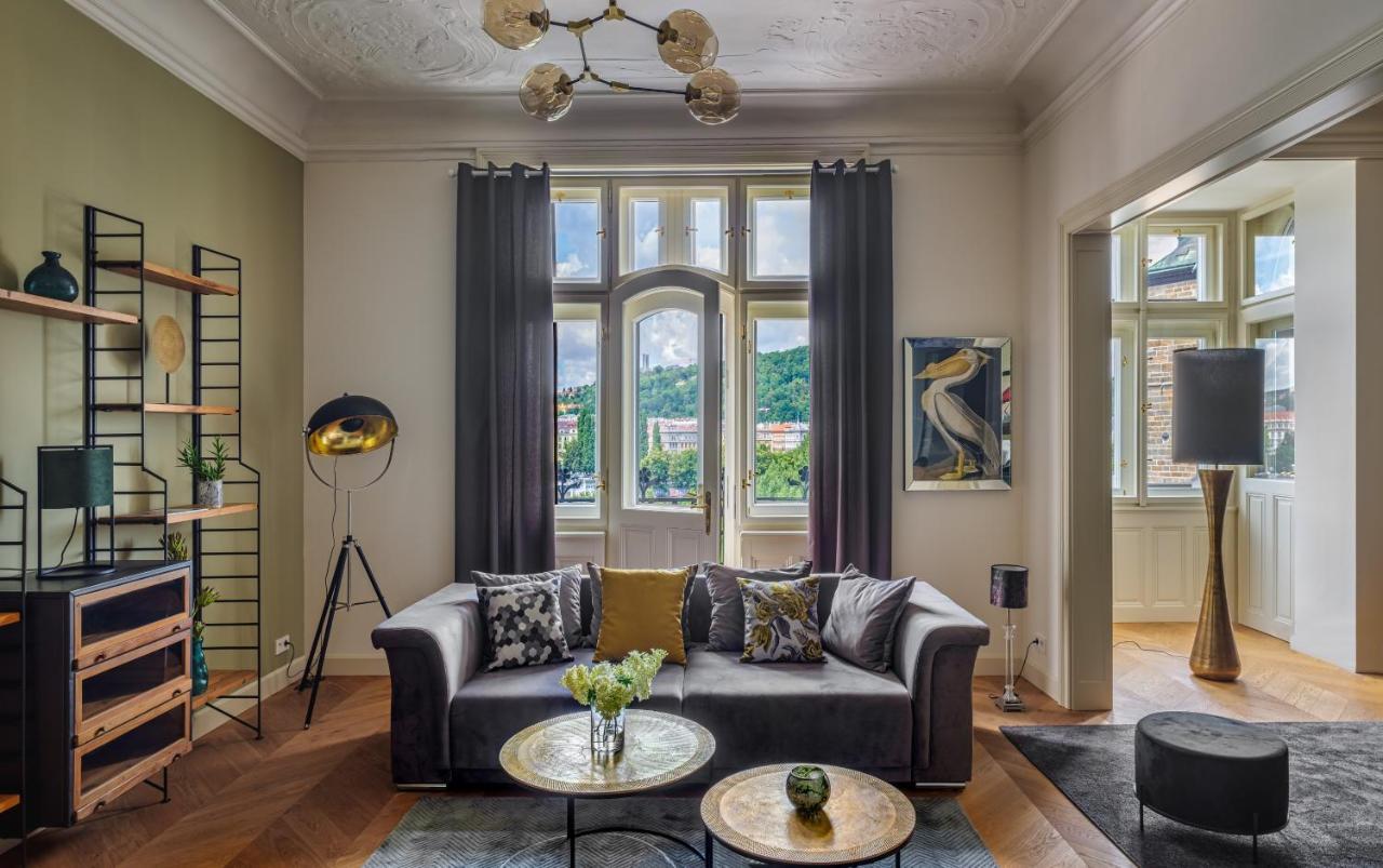 Mn6 Luxury Suites By Adrez Prag Dış mekan fotoğraf