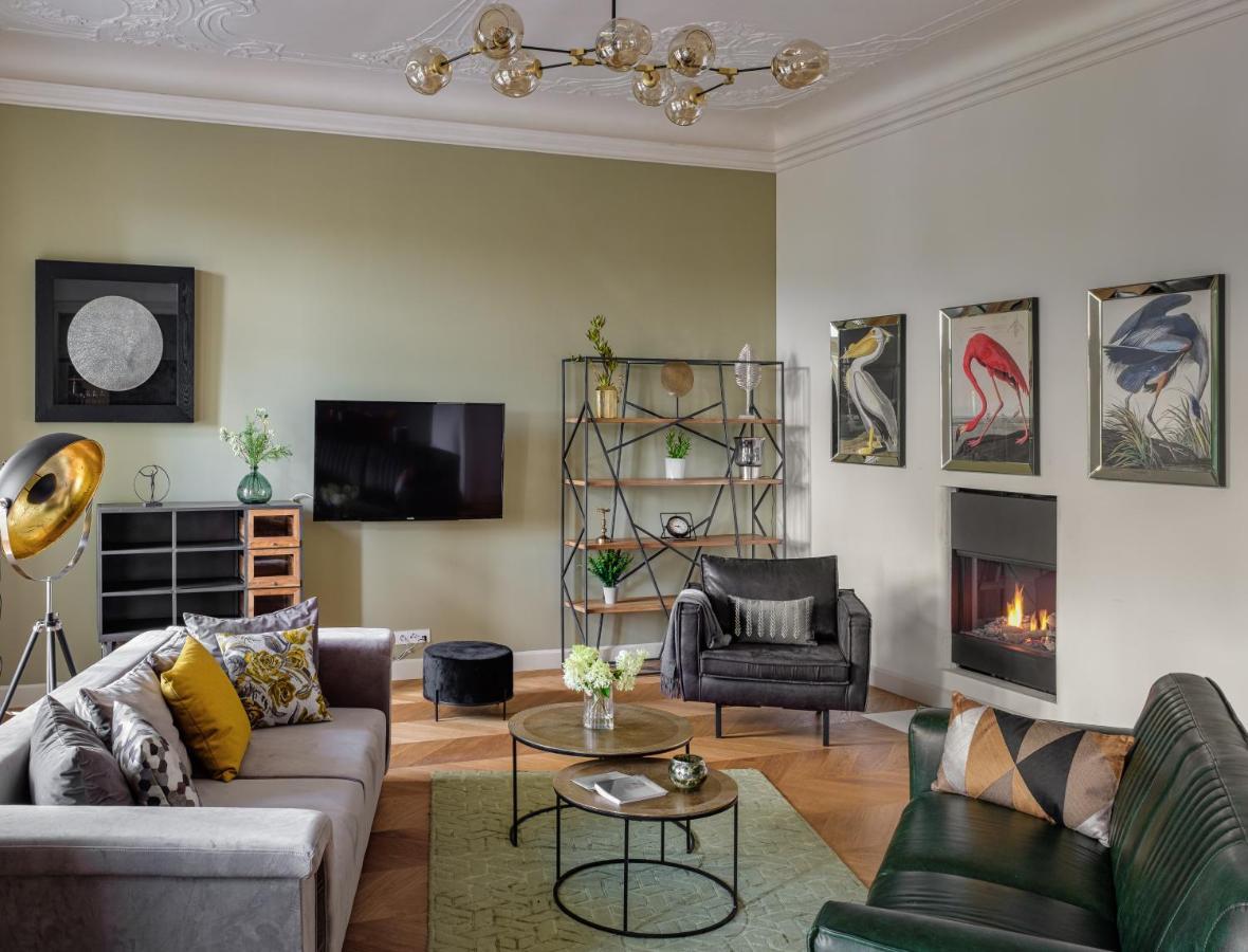 Mn6 Luxury Suites By Adrez Prag Dış mekan fotoğraf